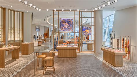hermes crystal las vegas